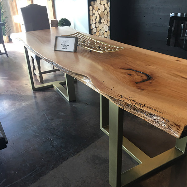 Paseo Dining Table