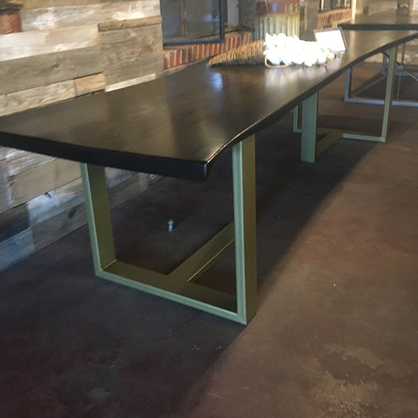Paseo Dining Table