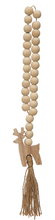 Load image into Gallery viewer, Wood Garland with Animal and Jute Tassel
