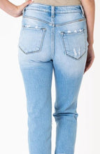 Load image into Gallery viewer, KanCan High Rise Mom Jeans
